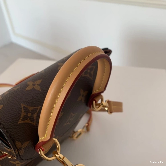 LOUIS VUITTON MONTSOURIS BB 0820